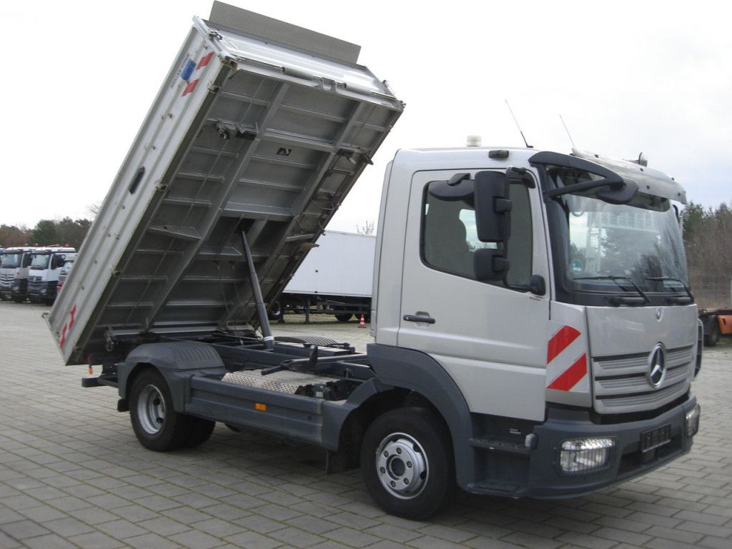 Mercedes-Benz Atego 923 K 2-Achs Kipper - Volquete furgoneta: foto 2 Mercedes-Benz Atego 923 K 2-Achs Kipper - Volquete furgoneta: foto 2