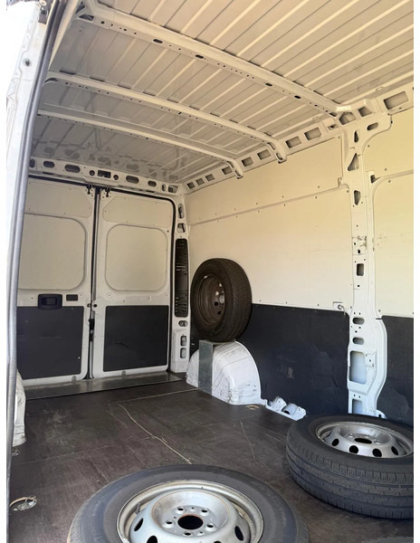 Opel Movano 2.2 diesel lang en hoog met laadklep, motor problemen... - Furgón: foto 5 Opel Movano 2.2 diesel lang en hoog met laadklep, motor problemen... - Furgón: foto 5