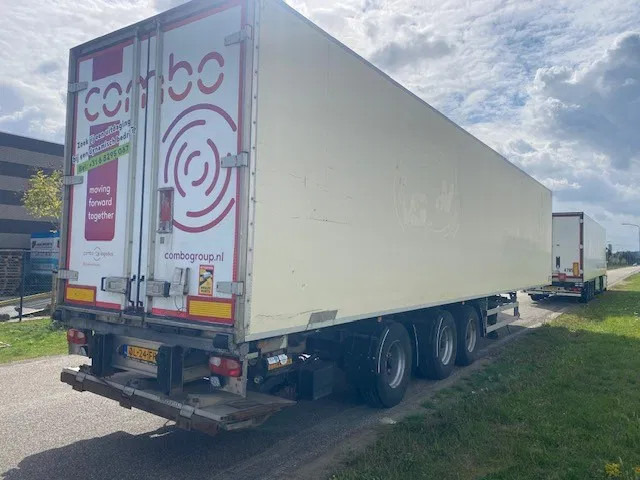 Van Eck koelvries 3 asser stuuras,met carrier vector koelmotor, apk gekeurd - Frigorífico semirremolque: foto 3 Van Eck koelvries 3 asser stuuras,met carrier vector koelmotor, apk gekeurd - Frigorífico semirremolque: foto 3