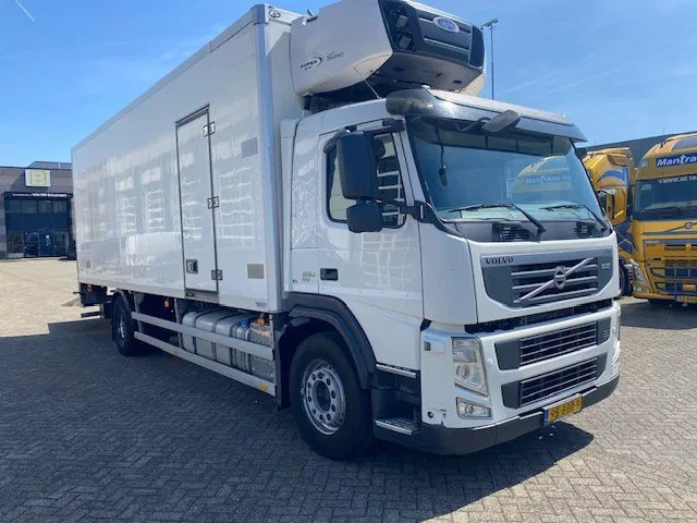 Volvo FM 330 EEV koelvriesbak , 760 lang, 2 comp, carrier koeler, D"hollandia klep - Frigorífico camión: foto 2 Volvo FM 330 EEV koelvriesbak , 760 lang, 2 comp, carrier koeler, D"hollandia klep - Frigorífico camión: foto 2