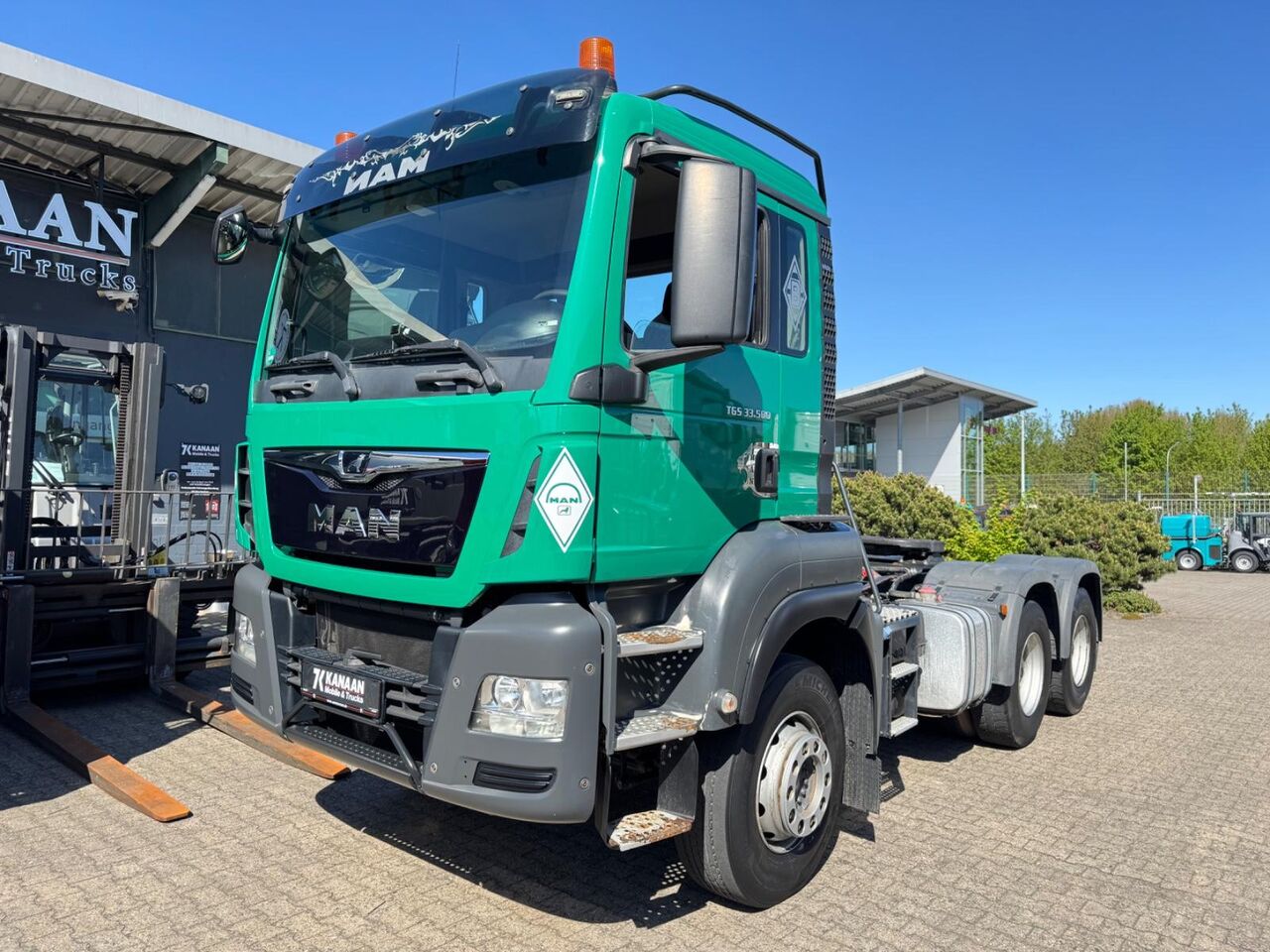 MAN 33.500 TGS 6x4 Kipphydraulik - Cabeza tractora: foto 2 MAN 33.500 TGS 6x4 Kipphydraulik - Cabeza tractora: foto 2