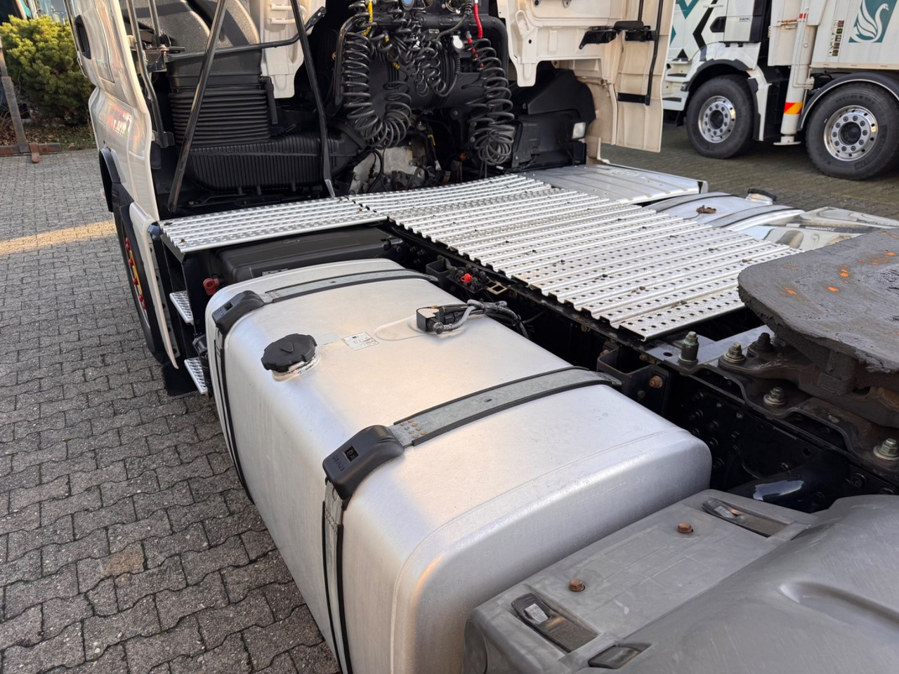 MAN TGX 18.460 4x2 BLS XXL Standklima - Cabeza tractora: foto 5 MAN TGX 18.460 4x2 BLS XXL Standklima - Cabeza tractora: foto 5