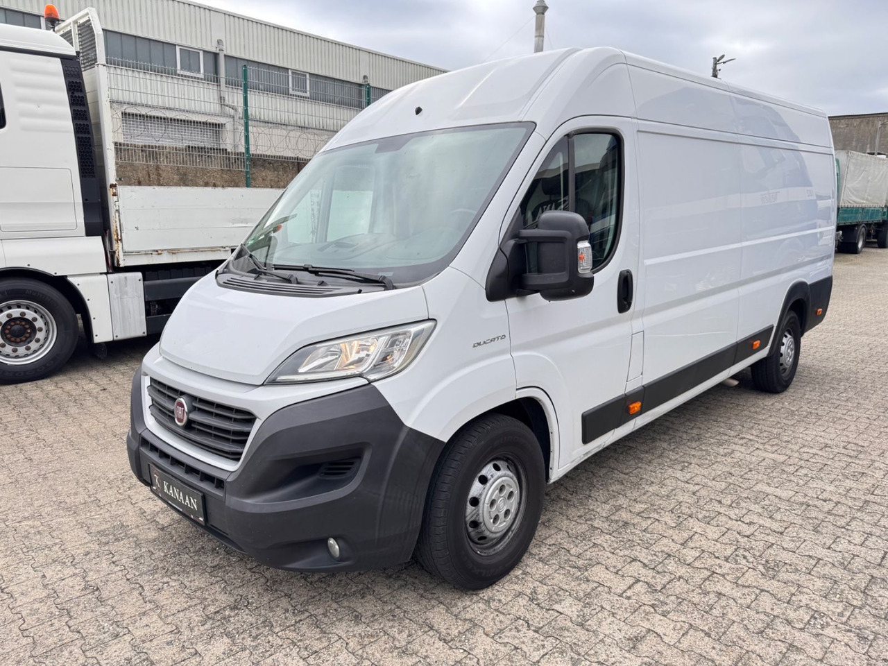 Fiat Ducato 2.3 Maxi Kasten 35 150 L5H2 RS: 4035 - Furgón: foto 3 Fiat Ducato 2.3 Maxi Kasten 35 150 L5H2 RS: 4035 - Furgón: foto 3
