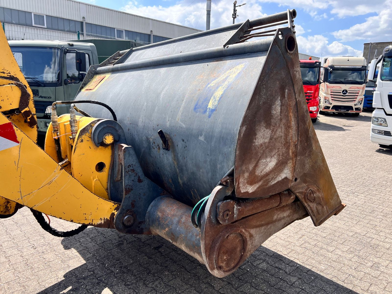 Komatsu WA 380-7 A Hochkippschaufel 4,5m³ Schnellwechsle - Cargadora de ruedas: foto 3 Komatsu WA 380-7 A Hochkippschaufel 4,5m³ Schnellwechsle - Cargadora de ruedas: foto 3