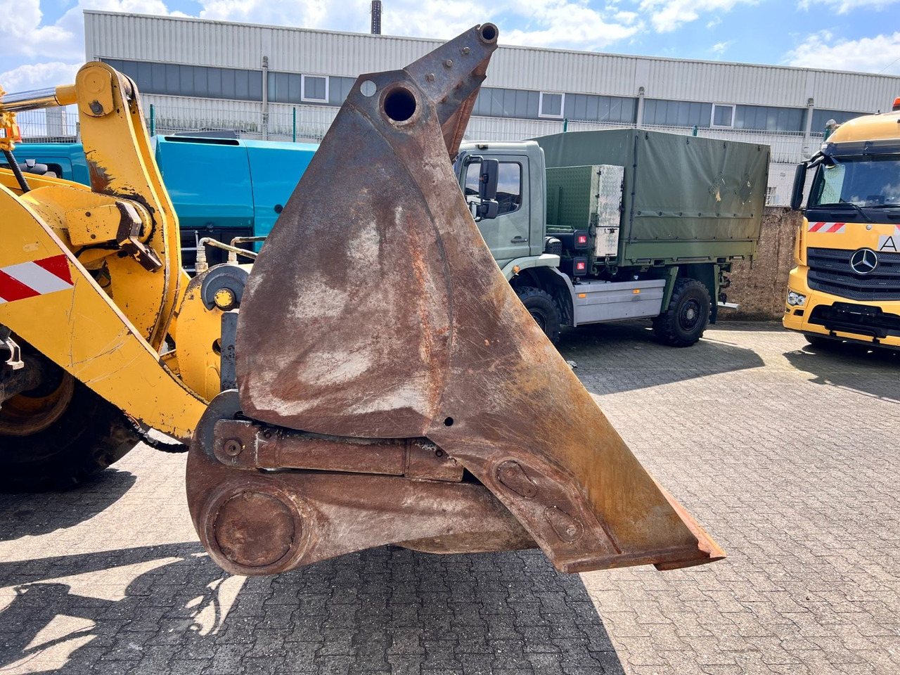 Komatsu WA 380-7 A Hochkippschaufel 4,5m³ Schnellwechsle - Cargadora de ruedas: foto 4 Komatsu WA 380-7 A Hochkippschaufel 4,5m³ Schnellwechsle - Cargadora de ruedas: foto 4
