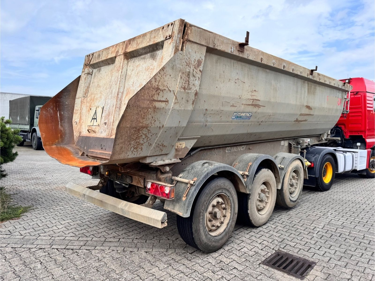 Menci SA700R Kipper Mulde 27m³ Lift Stahl 3 Stück - Volquete semirremolque: foto 5 Menci SA700R Kipper Mulde 27m³ Lift Stahl 3 Stück - Volquete semirremolque: foto 5