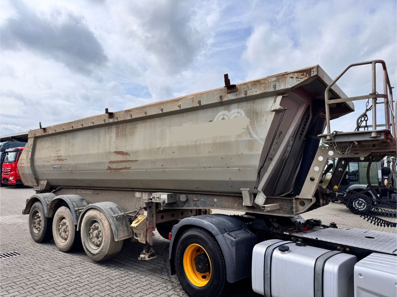 Menci SA700R Kipper Mulde 27m³ Lift Stahl 3 Stück - Volquete semirremolque: foto 2 Menci SA700R Kipper Mulde 27m³ Lift Stahl 3 Stück - Volquete semirremolque: foto 2