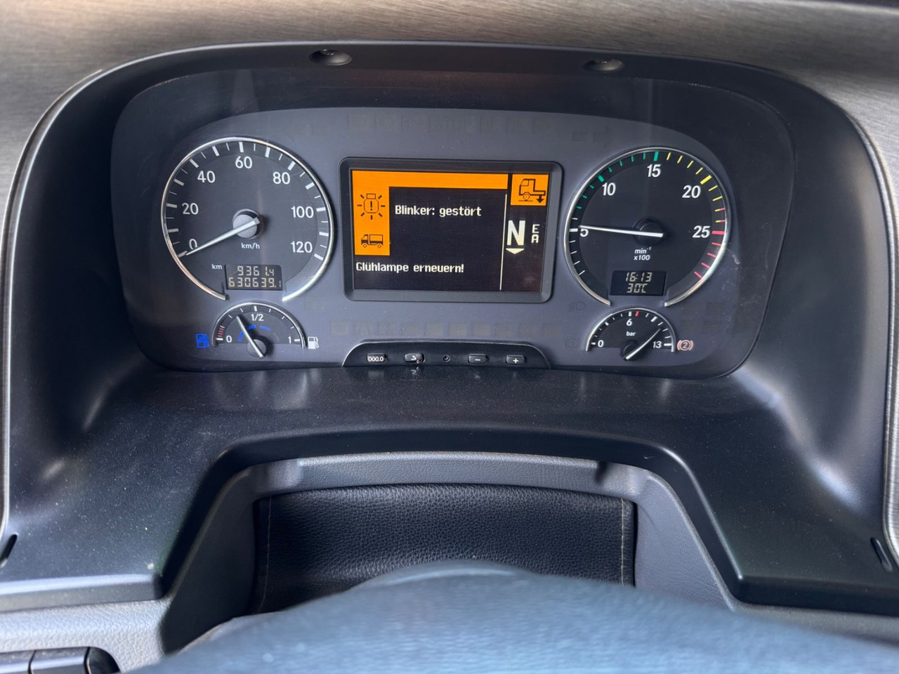 Volquete camión Mercedes-Benz 1844 Actros MP3 3-SeitenKipper Getreide Pritsche: foto 15