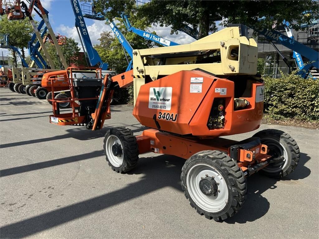 JLG 340AJ (4566) - Plataforma articulada: foto 3 JLG 340AJ (4566) - Plataforma articulada: foto 3