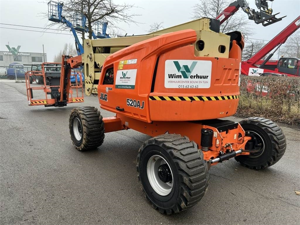 JLG 520AJ (2633) - Plataforma articulada: foto 1 JLG 520AJ (2633) - Plataforma articulada: foto 1