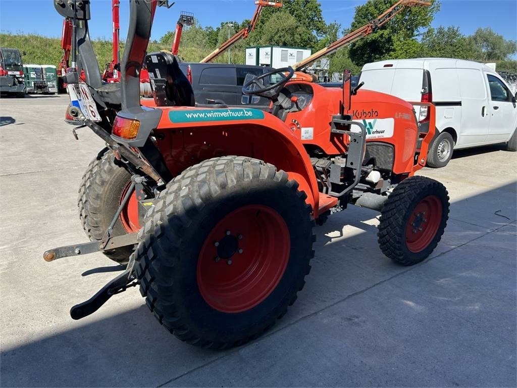 Kubota L1-382 (5283) - Tractor municipal: foto 5 Kubota L1-382 (5283) - Tractor municipal: foto 5