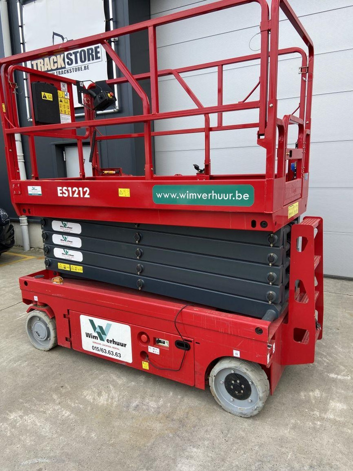 Magni ES1212AC (6444) - Plataforma de tijeras: foto 3 Magni ES1212AC (6444) - Plataforma de tijeras: foto 3