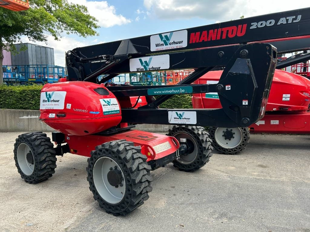 Manitou 200 ATJ RC - Plataforma articulada: foto 3 Manitou 200 ATJ RC - Plataforma articulada: foto 3