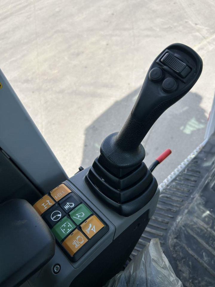 Excavadora de ruedas Wacker Neuson EW100 (9020): foto 22 Excavadora de ruedas Wacker Neuson EW100 (9020): foto 22