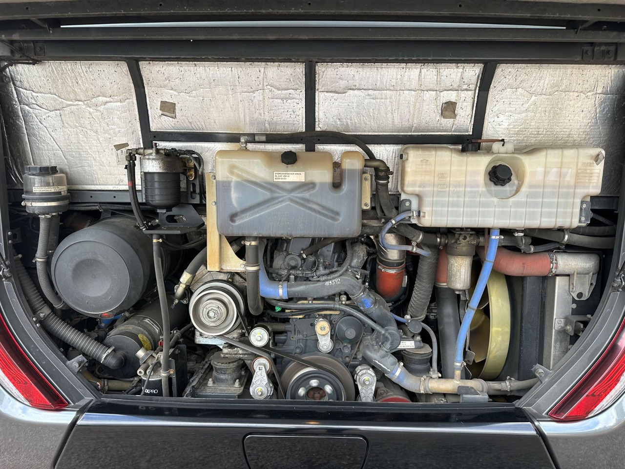 Iveco EVADYS H (55 Sitze*Schalt*176 tKm) - Minibús, Furgoneta de pasajeros: foto 4 Iveco EVADYS H (55 Sitze*Schalt*176 tKm) - Minibús, Furgoneta de pasajeros: foto 4