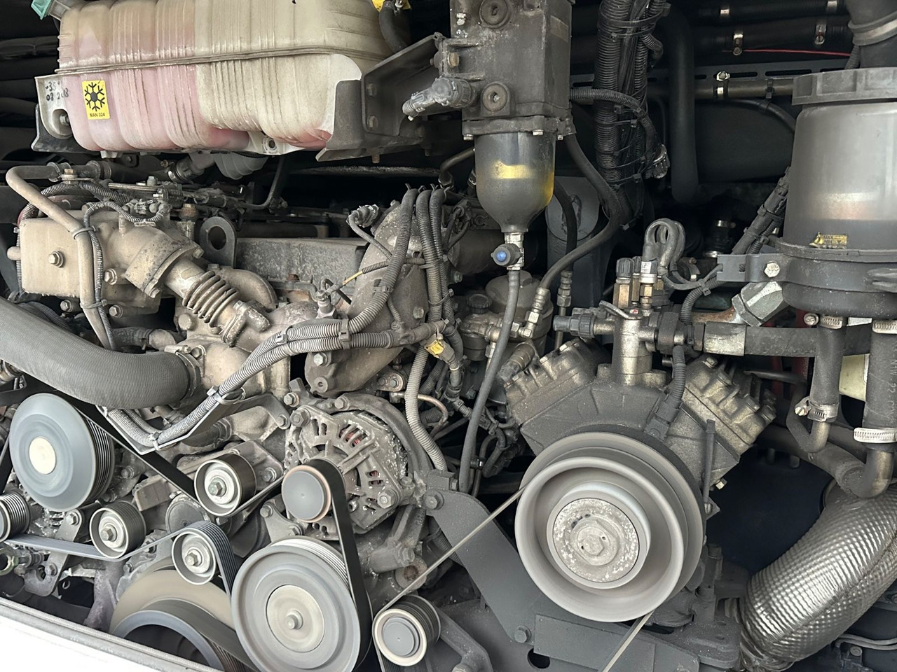 Leasing financiero de MAN R08 Lions Coach L (wenig Km*Behinderten gerecht) MAN R08 Lions Coach L (wenig Km*Behinderten gerecht) leasing MAN R08 Lions Coach L (wenig Km*Behinderten gerecht) MAN R08 Lions Coach L (wenig Km*Behinderten gerecht): foto 11 Leasing financiero de MAN R08 Lions Coach L (wenig Km*Behinderten gerecht) MAN R08 Lions Coach L (wenig Km*Behinderten gerecht) leasing MAN R08 Lions Coach L (wenig Km*Behinderten gerecht) MAN R08 Lions Coach L (wenig Km*Behinderten gerecht): foto 11