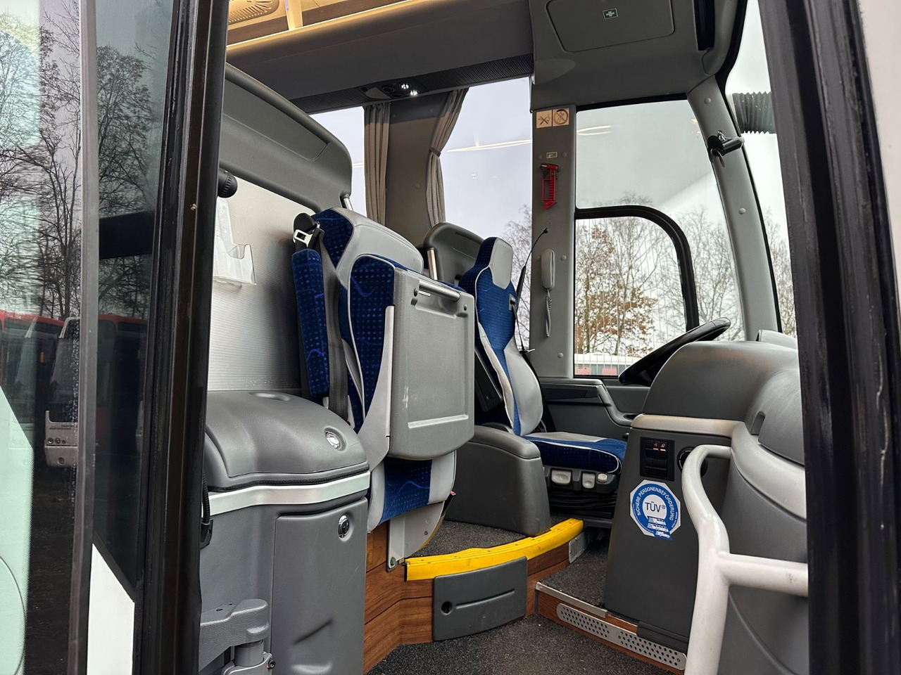 Leasing financiero de MAN R08 Lions Coach L (wenig Km*Behinderten gerecht) MAN R08 Lions Coach L (wenig Km*Behinderten gerecht) leasing MAN R08 Lions Coach L (wenig Km*Behinderten gerecht) MAN R08 Lions Coach L (wenig Km*Behinderten gerecht): foto 12 Leasing financiero de MAN R08 Lions Coach L (wenig Km*Behinderten gerecht) MAN R08 Lions Coach L (wenig Km*Behinderten gerecht) leasing MAN R08 Lions Coach L (wenig Km*Behinderten gerecht) MAN R08 Lions Coach L (wenig Km*Behinderten gerecht): foto 12
