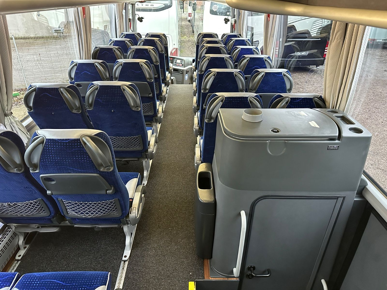 Leasing financiero de MAN R08 Lions Coach L (wenig Km*Behinderten gerecht) MAN R08 Lions Coach L (wenig Km*Behinderten gerecht) leasing MAN R08 Lions Coach L (wenig Km*Behinderten gerecht) MAN R08 Lions Coach L (wenig Km*Behinderten gerecht): foto 19 Leasing financiero de MAN R08 Lions Coach L (wenig Km*Behinderten gerecht) MAN R08 Lions Coach L (wenig Km*Behinderten gerecht) leasing MAN R08 Lions Coach L (wenig Km*Behinderten gerecht) MAN R08 Lions Coach L (wenig Km*Behinderten gerecht): foto 19