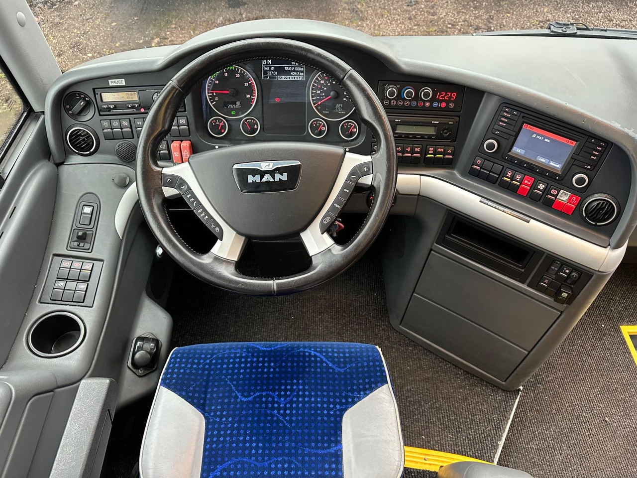 Leasing financiero de MAN R08 Lions Coach L (wenig Km*Behinderten gerecht) MAN R08 Lions Coach L (wenig Km*Behinderten gerecht) leasing MAN R08 Lions Coach L (wenig Km*Behinderten gerecht) MAN R08 Lions Coach L (wenig Km*Behinderten gerecht): foto 14 Leasing financiero de MAN R08 Lions Coach L (wenig Km*Behinderten gerecht) MAN R08 Lions Coach L (wenig Km*Behinderten gerecht) leasing MAN R08 Lions Coach L (wenig Km*Behinderten gerecht) MAN R08 Lions Coach L (wenig Km*Behinderten gerecht): foto 14