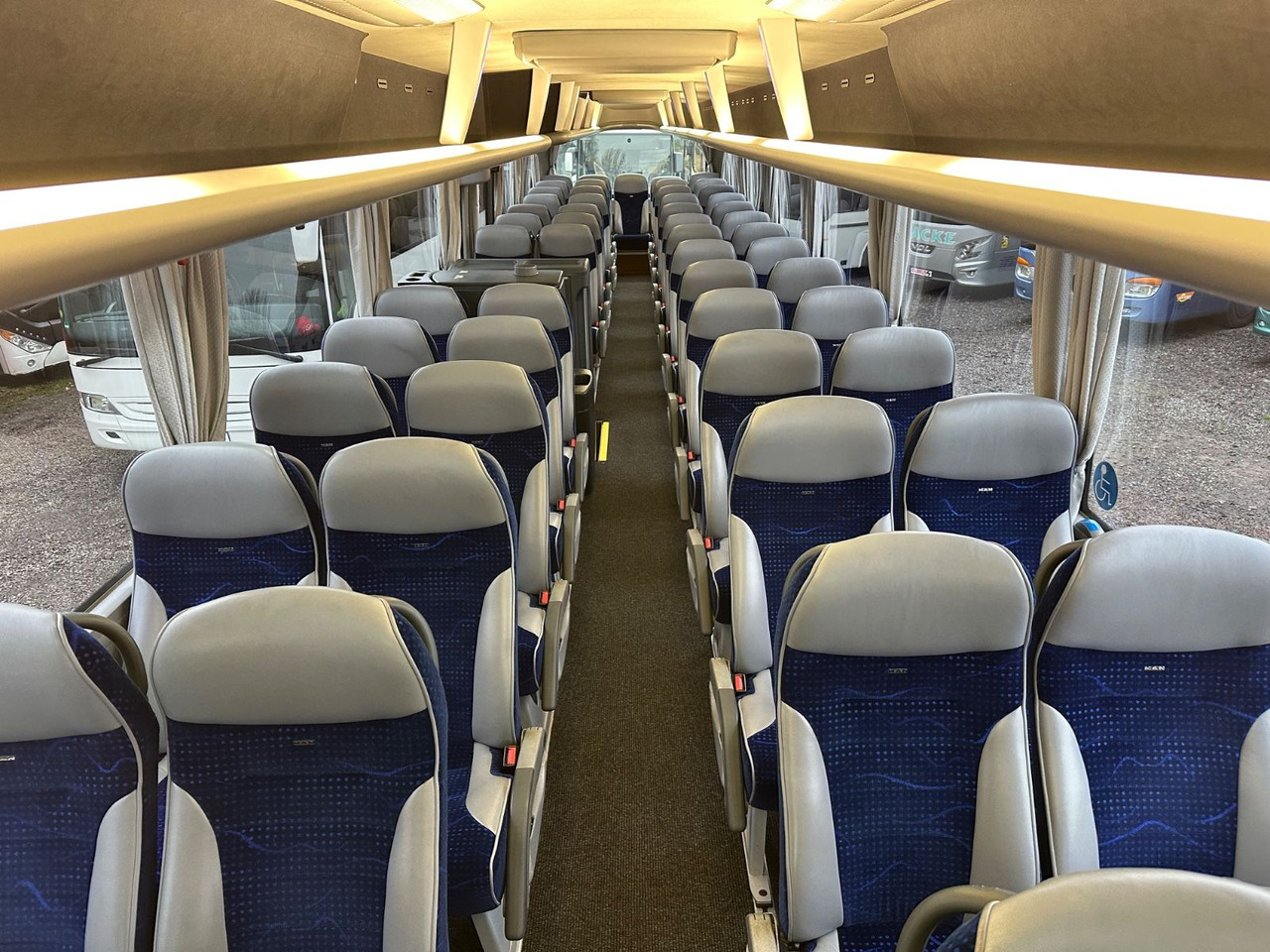 Leasing financiero de MAN R08 Lions Coach L (wenig Km*Behinderten gerecht) MAN R08 Lions Coach L (wenig Km*Behinderten gerecht) leasing MAN R08 Lions Coach L (wenig Km*Behinderten gerecht) MAN R08 Lions Coach L (wenig Km*Behinderten gerecht): foto 16 Leasing financiero de MAN R08 Lions Coach L (wenig Km*Behinderten gerecht) MAN R08 Lions Coach L (wenig Km*Behinderten gerecht) leasing MAN R08 Lions Coach L (wenig Km*Behinderten gerecht) MAN R08 Lions Coach L (wenig Km*Behinderten gerecht): foto 16