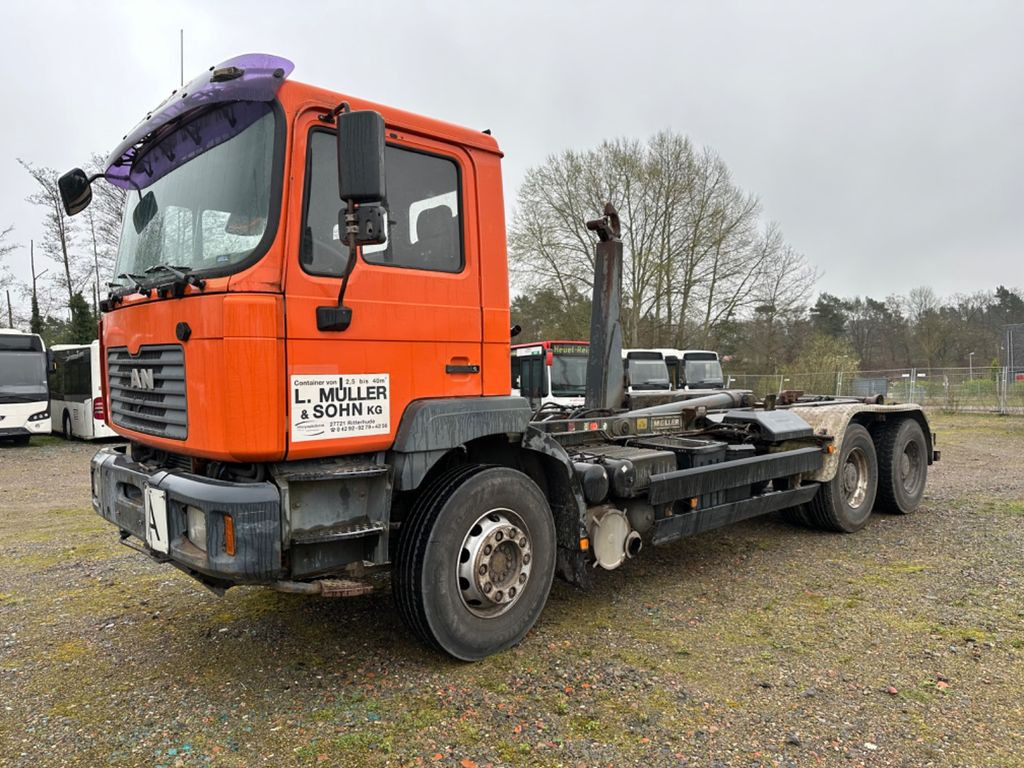 MAN T48 6x4 (Blatt-Blatt) Absetzkipper Meiler - Portacontenedor de cadenas camión: foto 1 MAN T48 6x4 (Blatt-Blatt) Absetzkipper Meiler - Portacontenedor de cadenas camión: foto 1