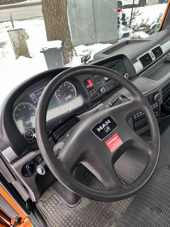 MAN TGS 26.400 6X2-2 BL Meille RK 20.70 Absetzkipper MAN TGS 26.400 6X2-2 BL Meille RK 20.70 Absetzkipper - Portacontenedor de cadenas camión: foto 3 MAN TGS 26.400 6X2-2 BL Meille RK 20.70 Absetzkipper MAN TGS 26.400 6X2-2 BL Meille RK 20.70 Absetzkipper - Portacontenedor de cadenas camión: foto 3