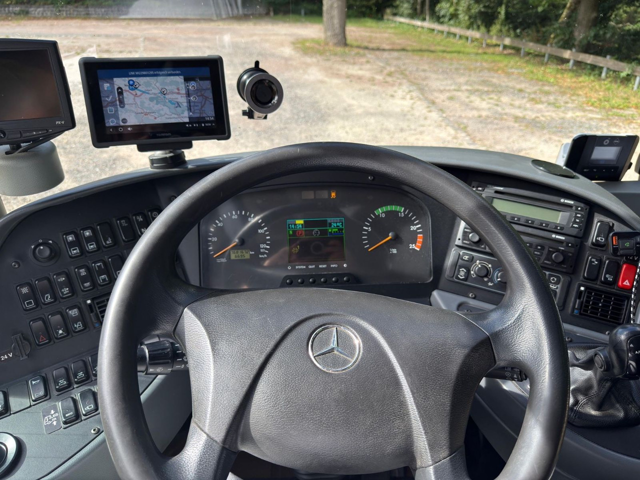 Mercedes-Benz Tourismo O350 17 RHD-L (59Sitze*DE*TOP) - Autocar: foto 5 Mercedes-Benz Tourismo O350 17 RHD-L (59Sitze*DE*TOP) - Autocar: foto 5