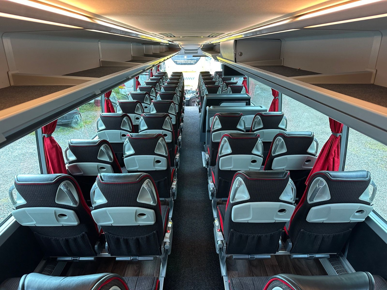 Autocar Mercedes-Benz Travego O580 16 RHD-M (LuxLine*Euro 6*TOP*DE): foto 23