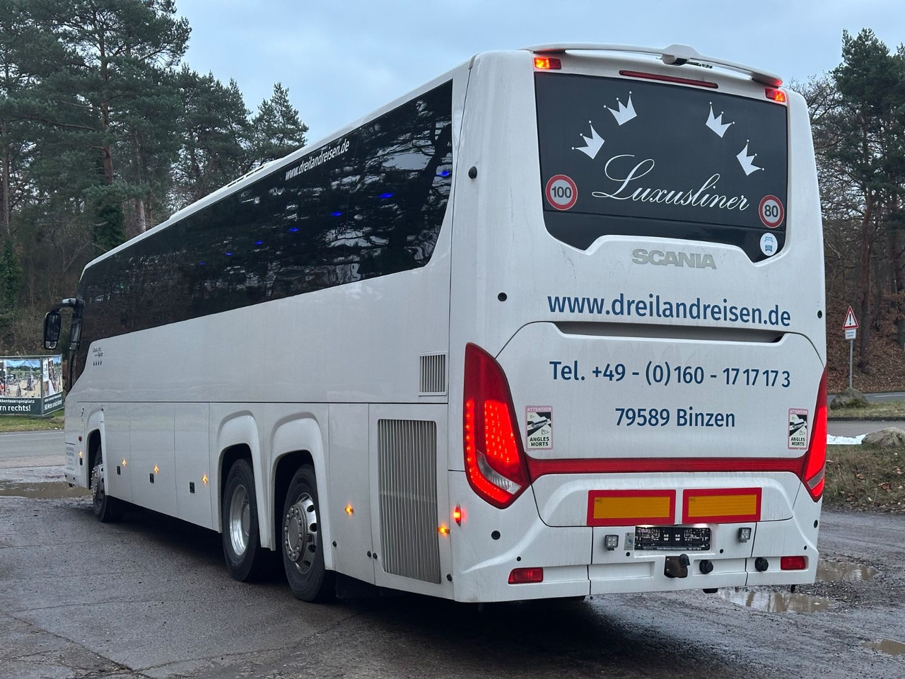 Scania Touring HD Higer 6X2 (86 tKm*59 Sitze) - Autocar: foto 2 Scania Touring HD Higer 6X2 (86 tKm*59 Sitze) - Autocar: foto 2