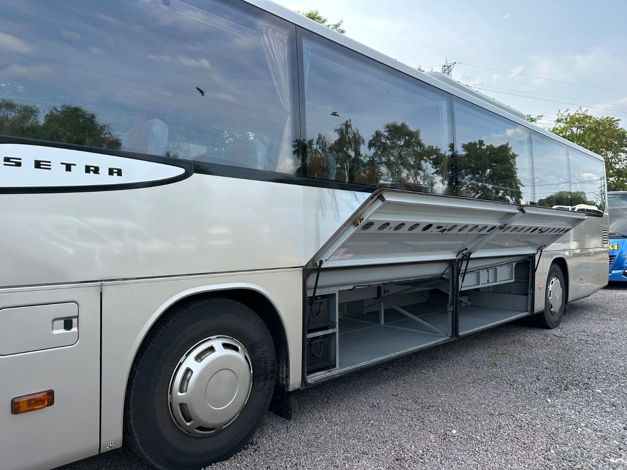 Setra S 415 UL GT (Motor neu*TOP) - Autobús suburbano: foto 5 Setra S 415 UL GT (Motor neu*TOP) - Autobús suburbano: foto 5