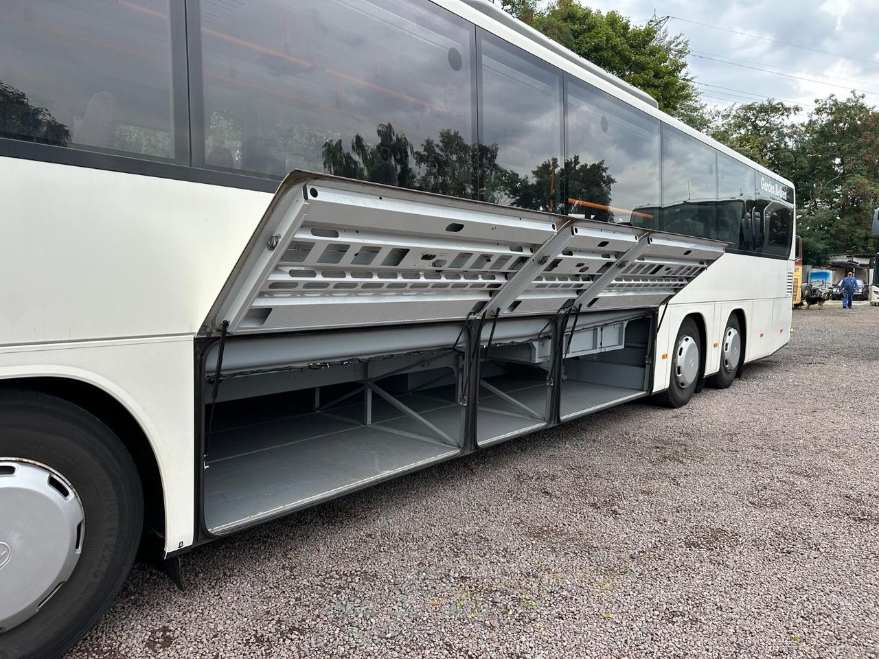 Setra S 417 UL (60 SchlafSitze*Klima) - Autobús suburbano: foto 4 Setra S 417 UL (60 SchlafSitze*Klima) - Autobús suburbano: foto 4