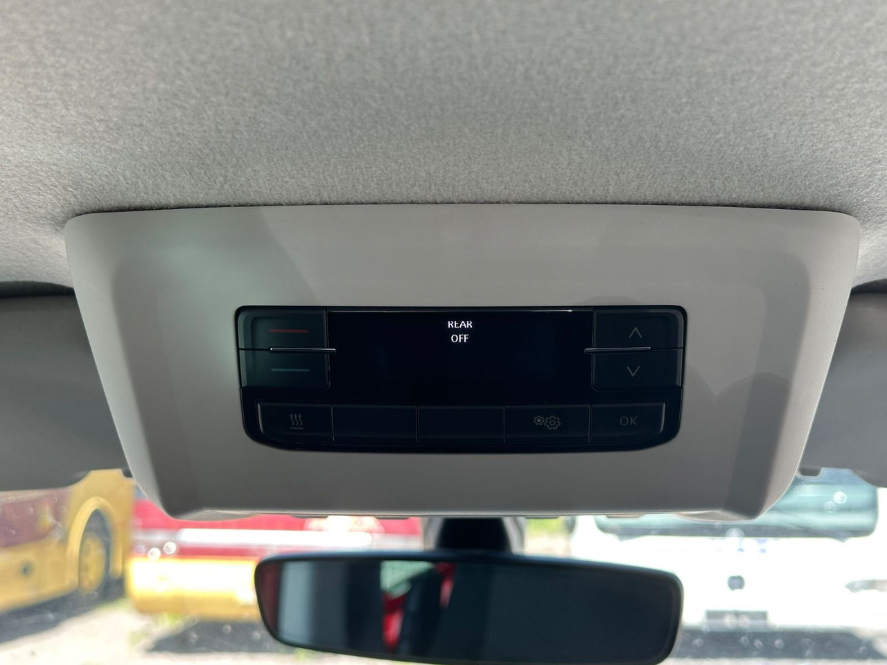 Furgoneta de pasajeros Volkswagen T6 Kombi (PDC Hi*ACC*StandHz*9 Sitzer*AC): foto 13