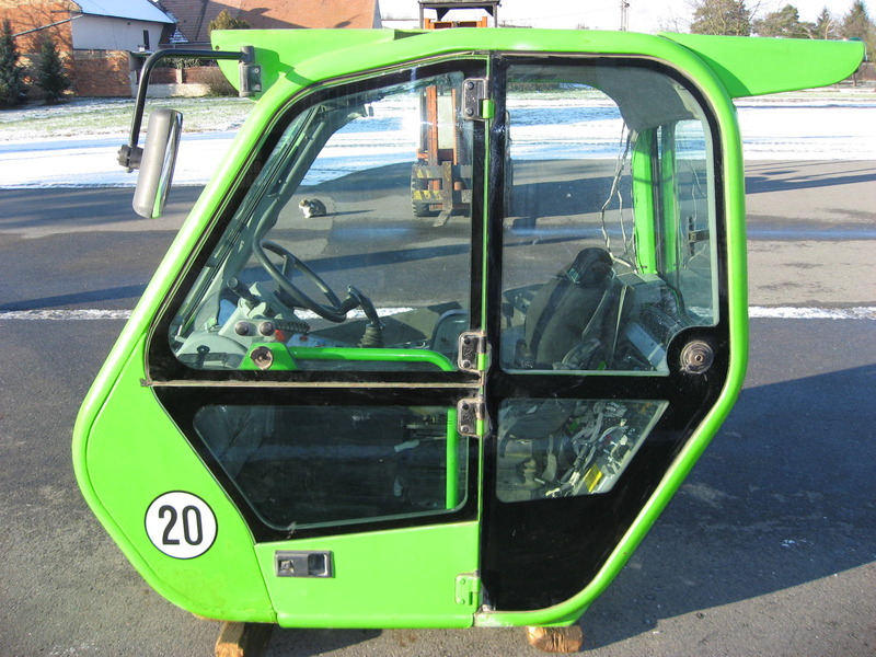 MERLO komplette Kabine, complete cabin, cabine complète, Полный кабины The photo is illustrative! Various cab models still in stock. We need a VIN + SAV number to correctly identify the cabin Your Merlo. - Cabina para Manipulador telescópico: foto 1 MERLO komplette Kabine, complete cabin, cabine complète, Полный кабины The photo is illustrative! Various cab models still in stock. We need a VIN + SAV number to correctly identify the cabin Your Merlo. - Cabina para Manipulador telescópico: foto 1
